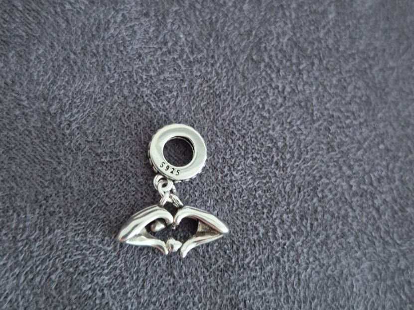 Anhänger: Silber Charm Herz Hände +Garantie – Neu (gemäss Beschreibung) aus Rotkreuz von Carbone_Bijou-Shop 2