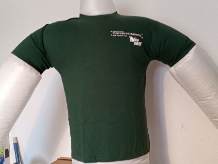 Fünf T-Shirts dunkelgrün