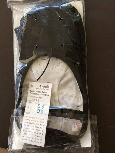 Scarpe da donna: Ballettschuhe von Sansha - Neu - Gr. 38 – Nuovo (secondo la descrizione) da Brügg BE venduto da rutschimedizin
