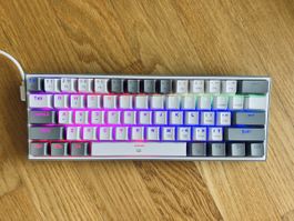 Redragon Fizz RGB mechanische Tastatur – 60% Layout