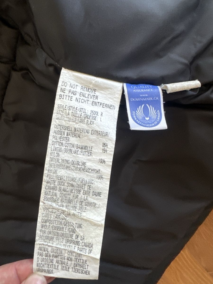 Canada Goose Giacche: Gebrauchter Canada Goose Parka in L – Usato da St. Gallen venduto da katheroni 2