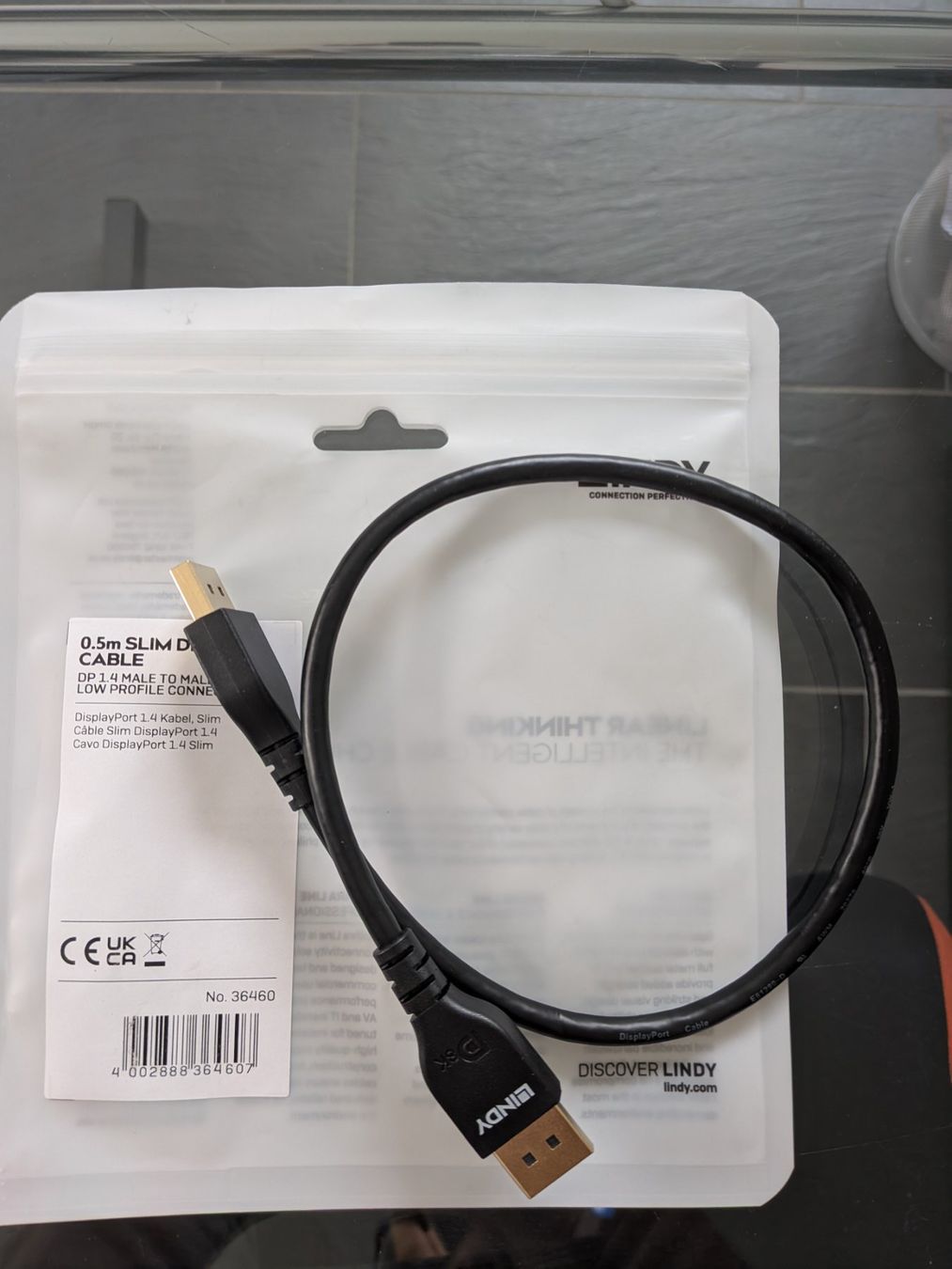 Cavi: Lindy Câble DisplayPort 1.4 de 0.5m (Slim) – Nuovo e nell'imballaggio originale da Avry-devant-Pont venduto da OBoss