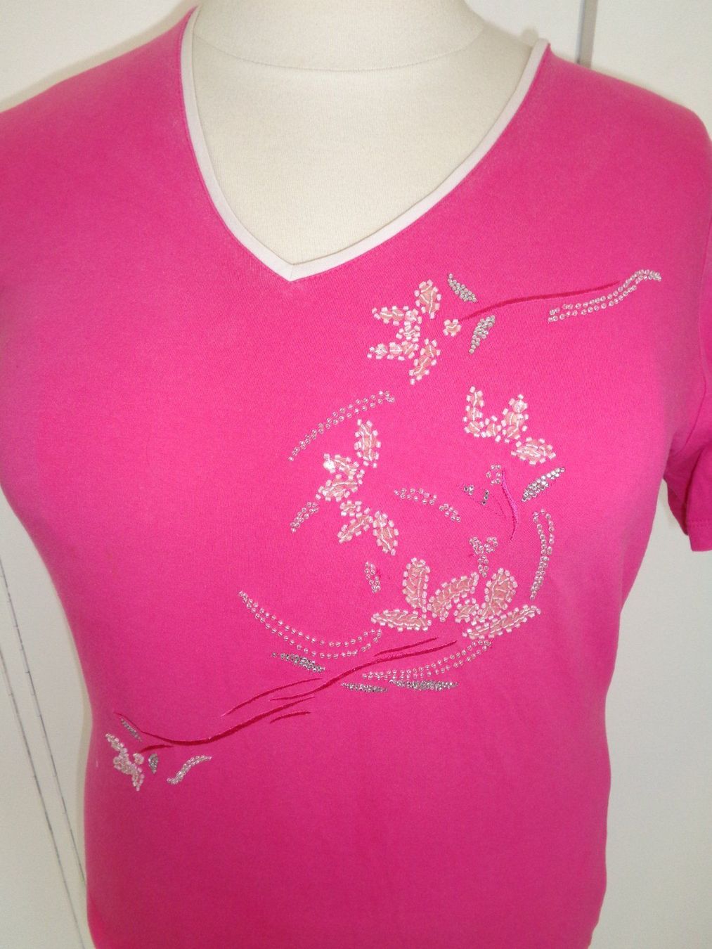 T-shirt: T-shirt rose T. 42 – Usato da Marin-Epagnier venduto da Madja 1