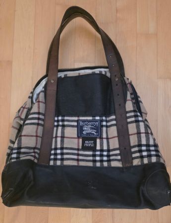 Burberry weekender
