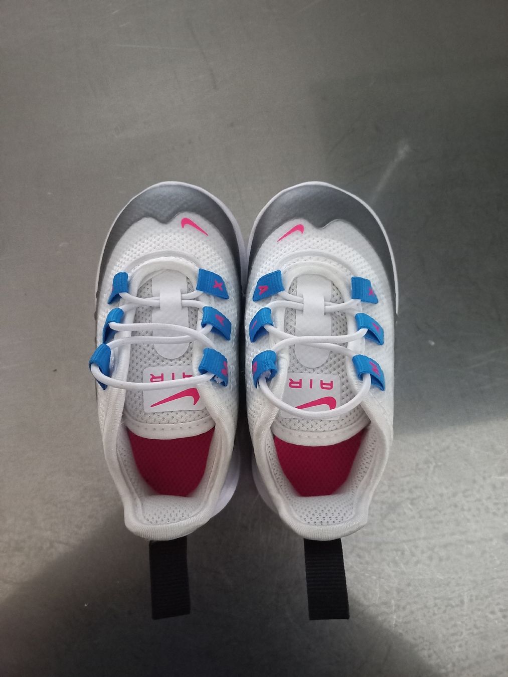 Scarpe per ragazze: Kinder Schuhe Air Nike – Usato da Luzern venduto da kumlat 1