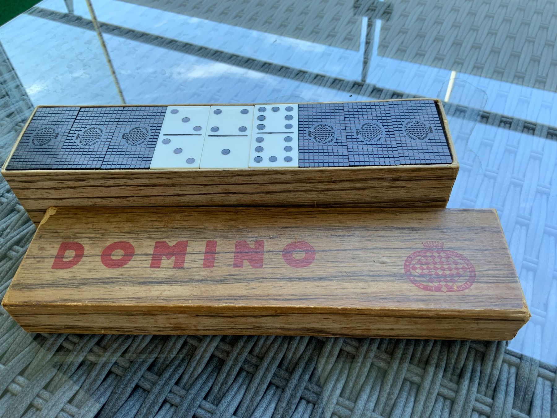 Spiele: Domino Spiel Altes – Gebraucht aus Schübelbach von Hecht11. 1