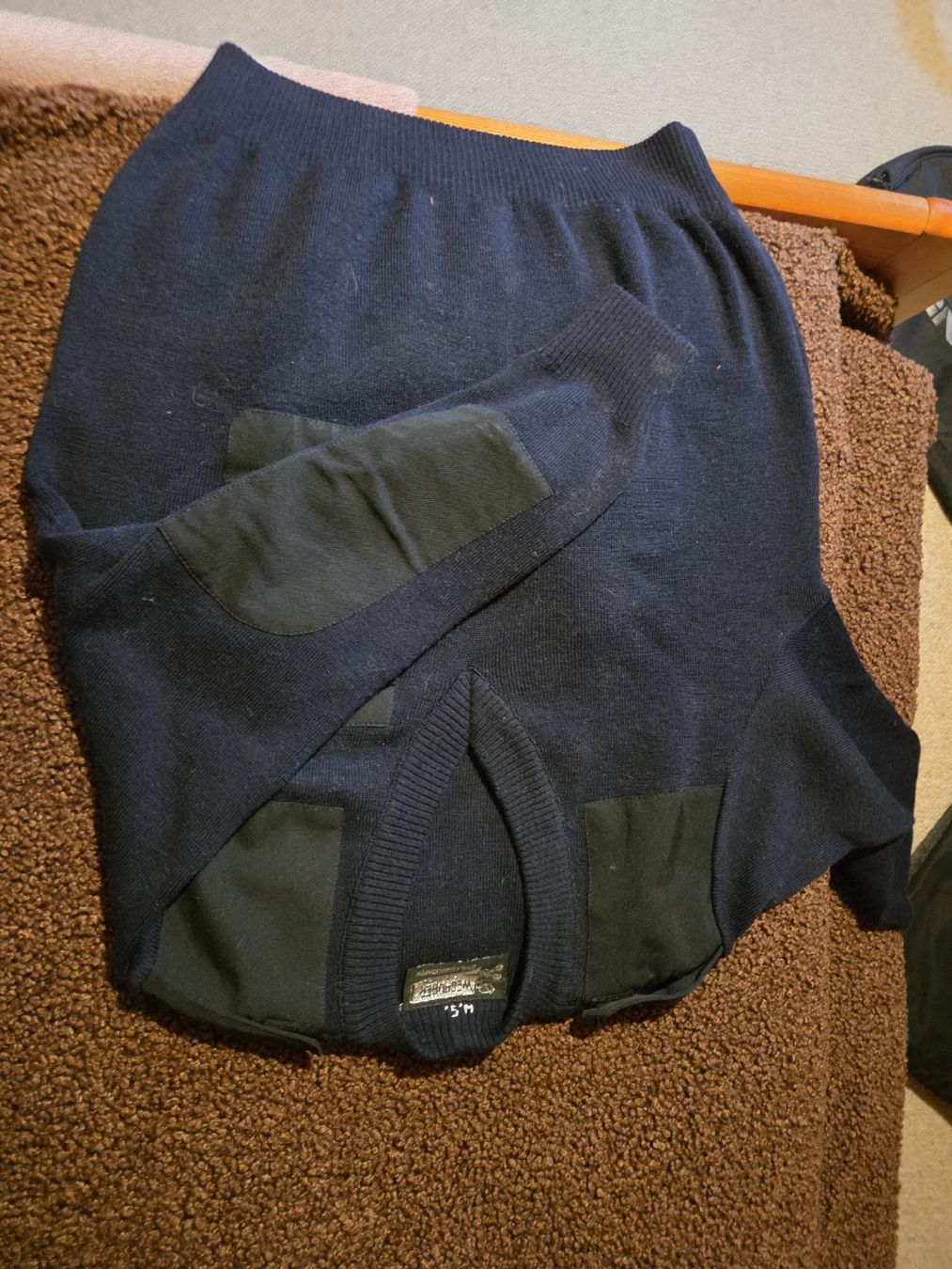 Pullover & Sweatshirts: pull V laine taille L – Gebraucht aus Les Mosses von EKKEN 2