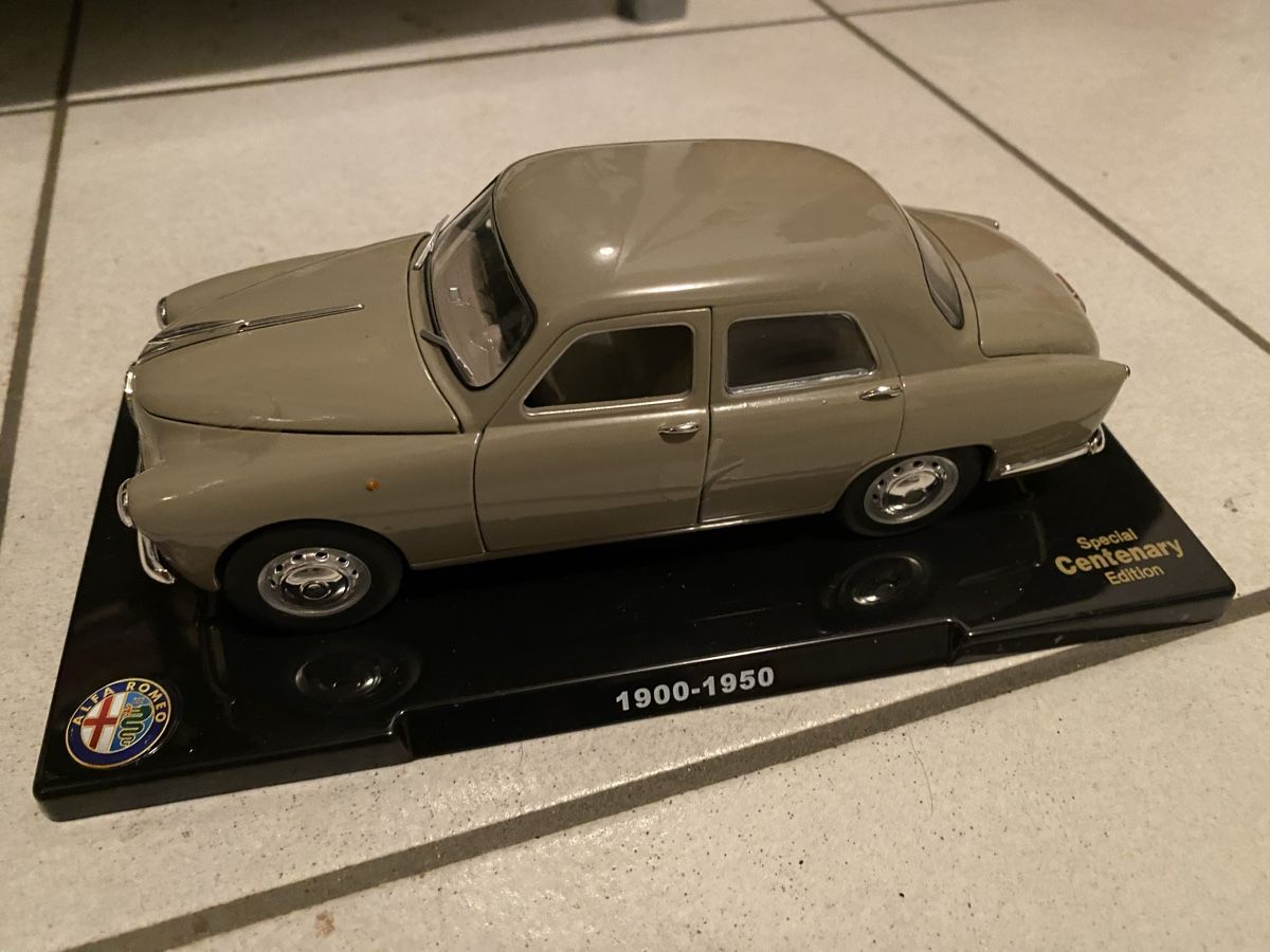 Alfa Romeo Modellini d'auto: Alfa Romeo – Nuovo (secondo la descrizione) da St. Margrethen SG venduto da Alfista_159 3