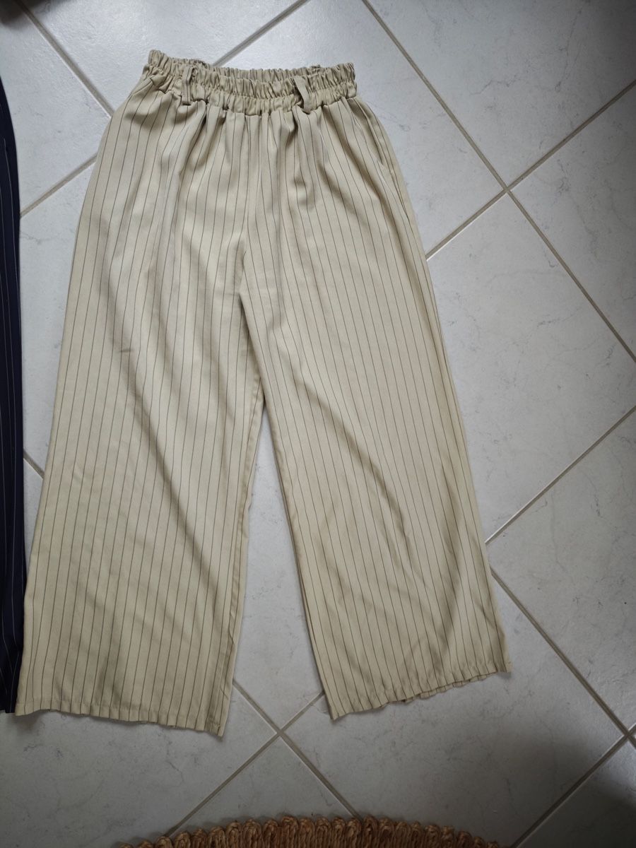 Lotti di vestiti: Kleiderpaket S: 2 elegante Hosen, Bluse, Jäckli – Usato da Nuglar venduto da nao_fr9z 2
