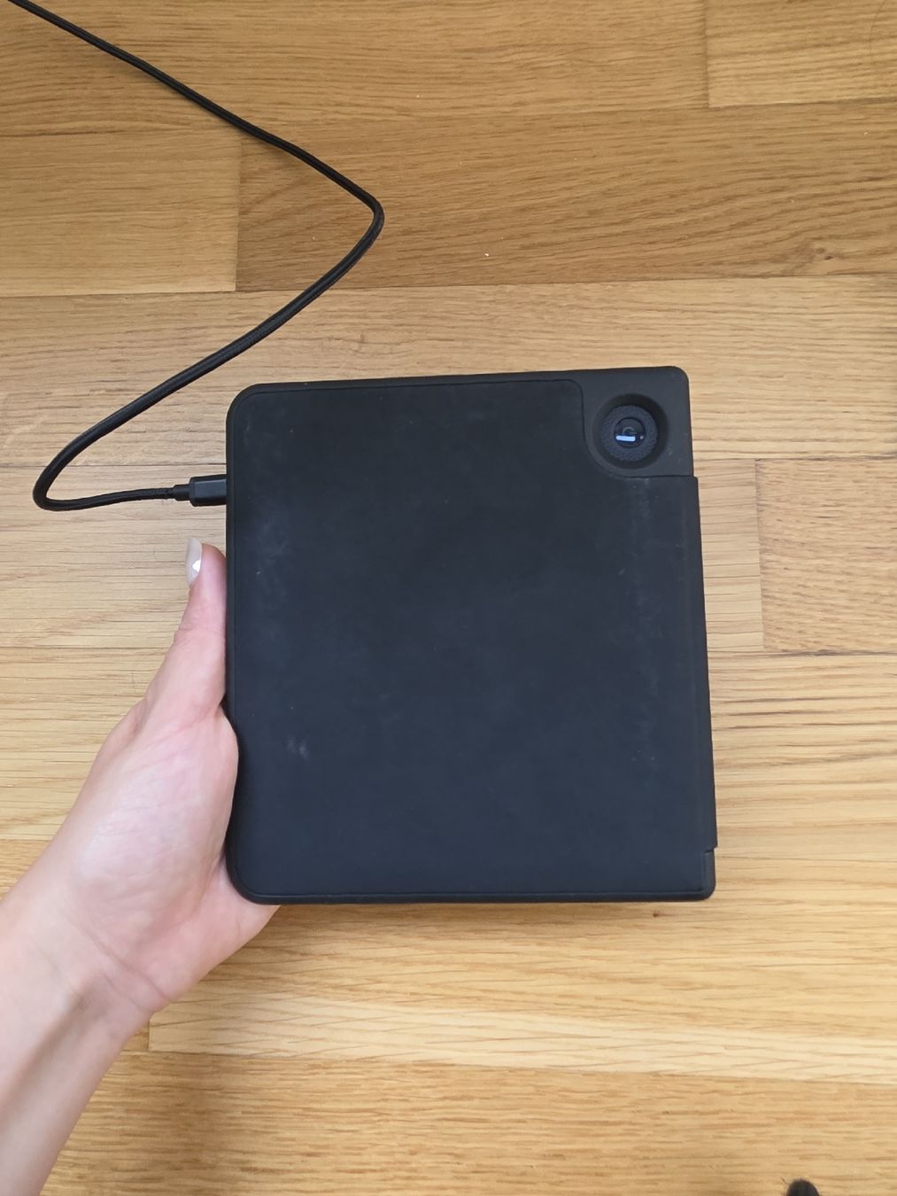 Tolino Tablet PC: Tolino Vision 5 eReader 7 mit Hülle – Usato da Schlieren venduto da est_b2px 2
