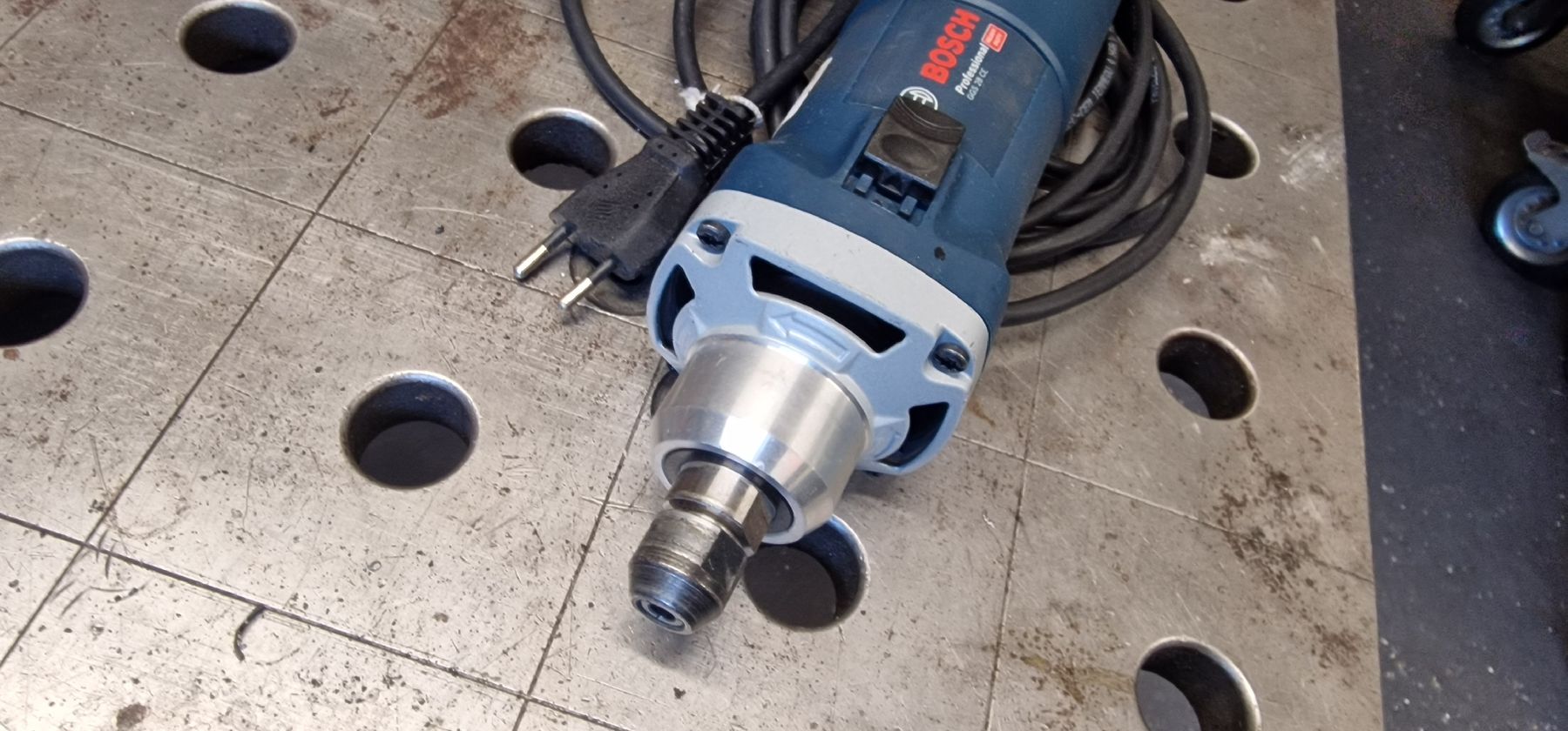 Suhner Aiguiseuses & polisseuses: Bosch Geradeschleifer – D'occasion à Emmenbrücke par inf_l8yf 2