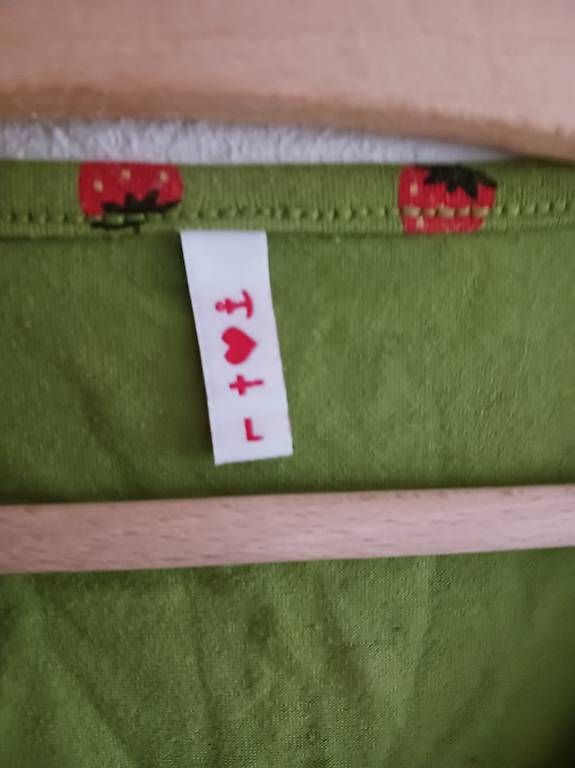 Blutsgeschwister T-Shirts: Shirt von Blutsgeschwister L – Gebraucht aus Riedholz von bri_fr7s 2