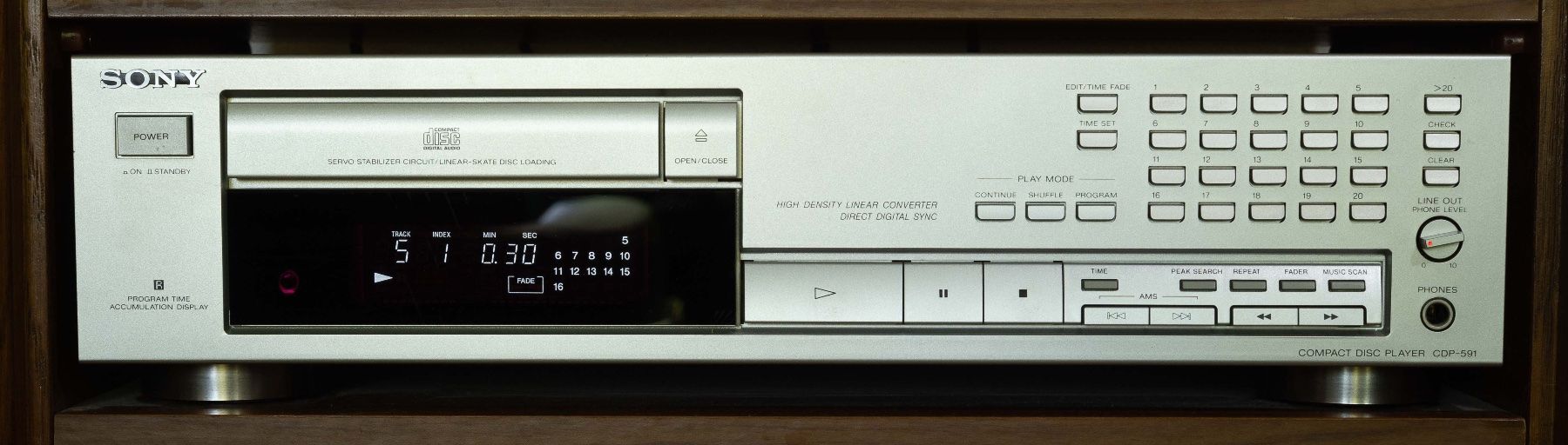 Sony Multimediaplayer & Streamer: Sony CD Spieler - CDP 591 – Gebraucht aus Schwerzenbach von floridan 1