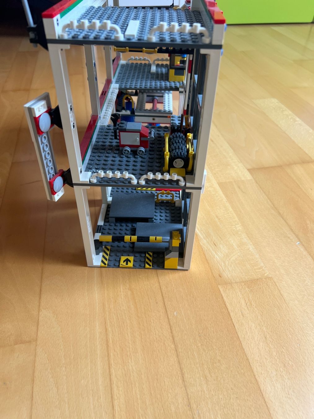 Lego Giocattoli: Lego Autogarage 4207 – Usato da Laufen venduto da Burgi5 3