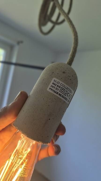 Lampen: Beton Pedellampe Nud Collection – Gebraucht aus Kreuzlingen von souverandy 3