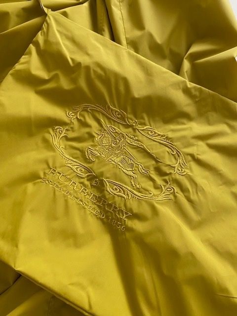 Burberry Mäntel: Burberry Regentrenchcoat NEU – Neu und originalverpackt aus Gossau SG von breja 9