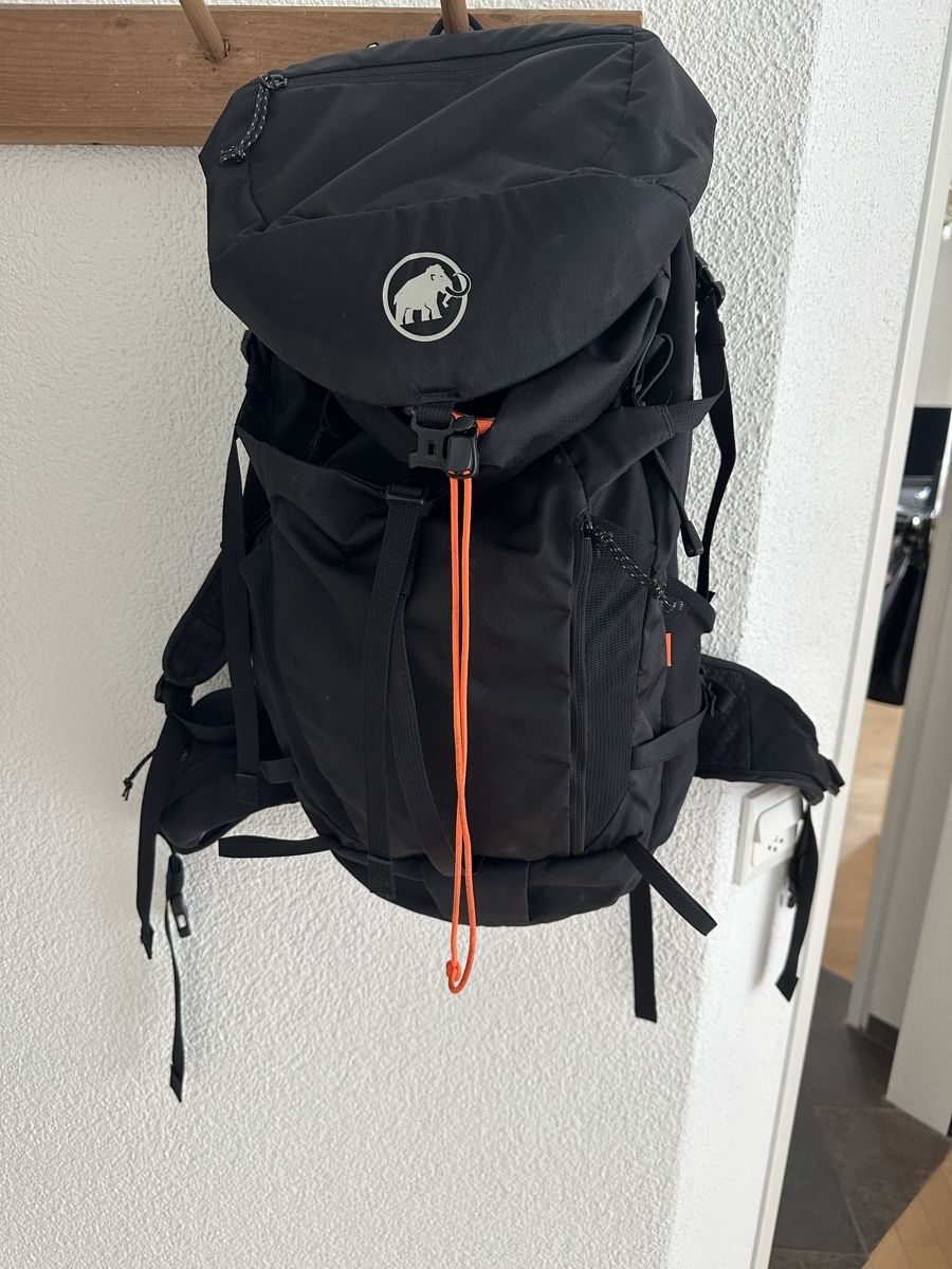 Mammut Zaini: Mammut Lithium 30 Rucksack  – Usato da Chur venduto da Monbijou26