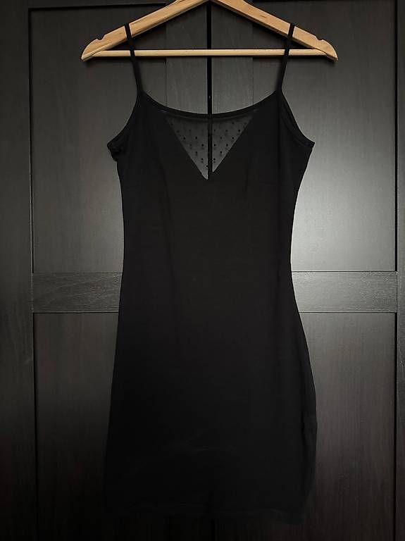 Robes: Schwarzes Kleid, Grösse S – D'occasion à Zuchwil par Marti_7