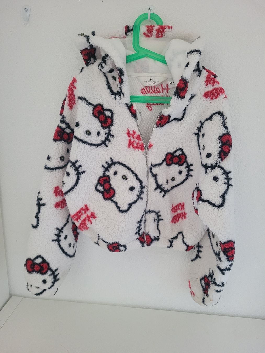 H&M Jacken & Mäntel: Giacca in pile 134/140 – Gebraucht aus Giubiasco von A.B00