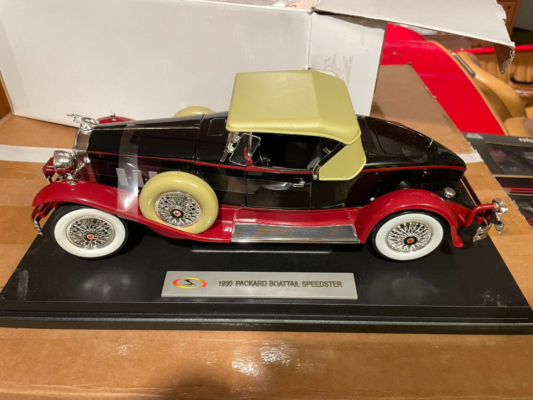 Modellini d'auto: packard boattail speedster 1930   1.18 – Nuovo e nell'imballaggio originale da Wohlen AG venduto da Erelpowerline
