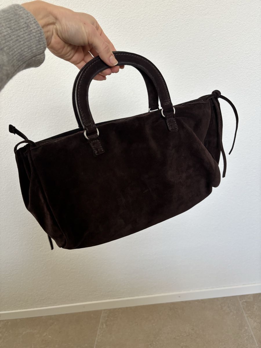Prada Borse da donna: Originale Prada Suede Bag Wildleder in braun – Usato da Zürich venduto da car_9sdb 8