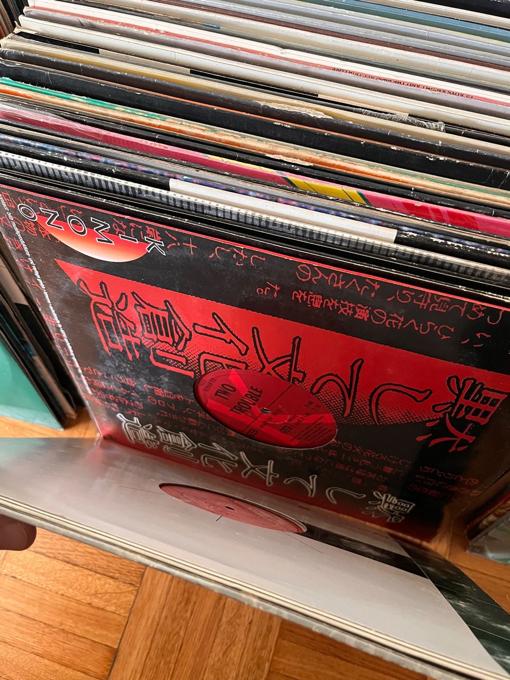 Dischi in vinile: 200+ techno / Hardtrance vinyles – Difettoso da Lausanne venduto da ant_68z8 3