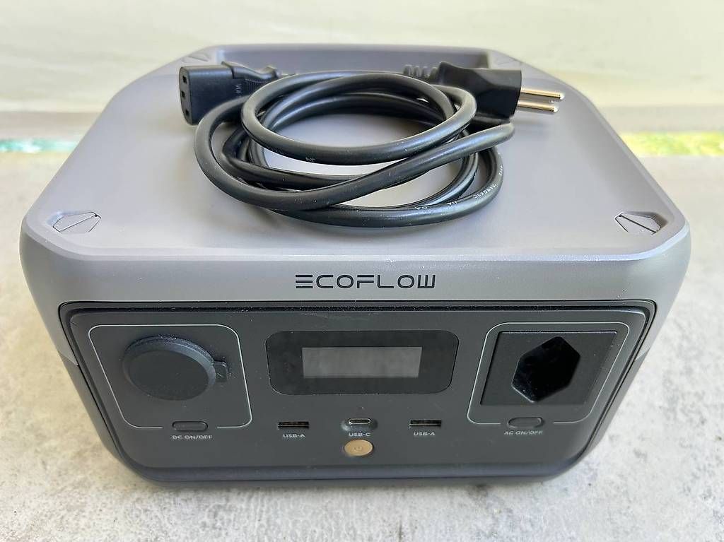 Batterie: Powerstation Ecoflow RIVER 2 / 256Wh – Usato da Hinwil venduto da ZSP_ZH 1