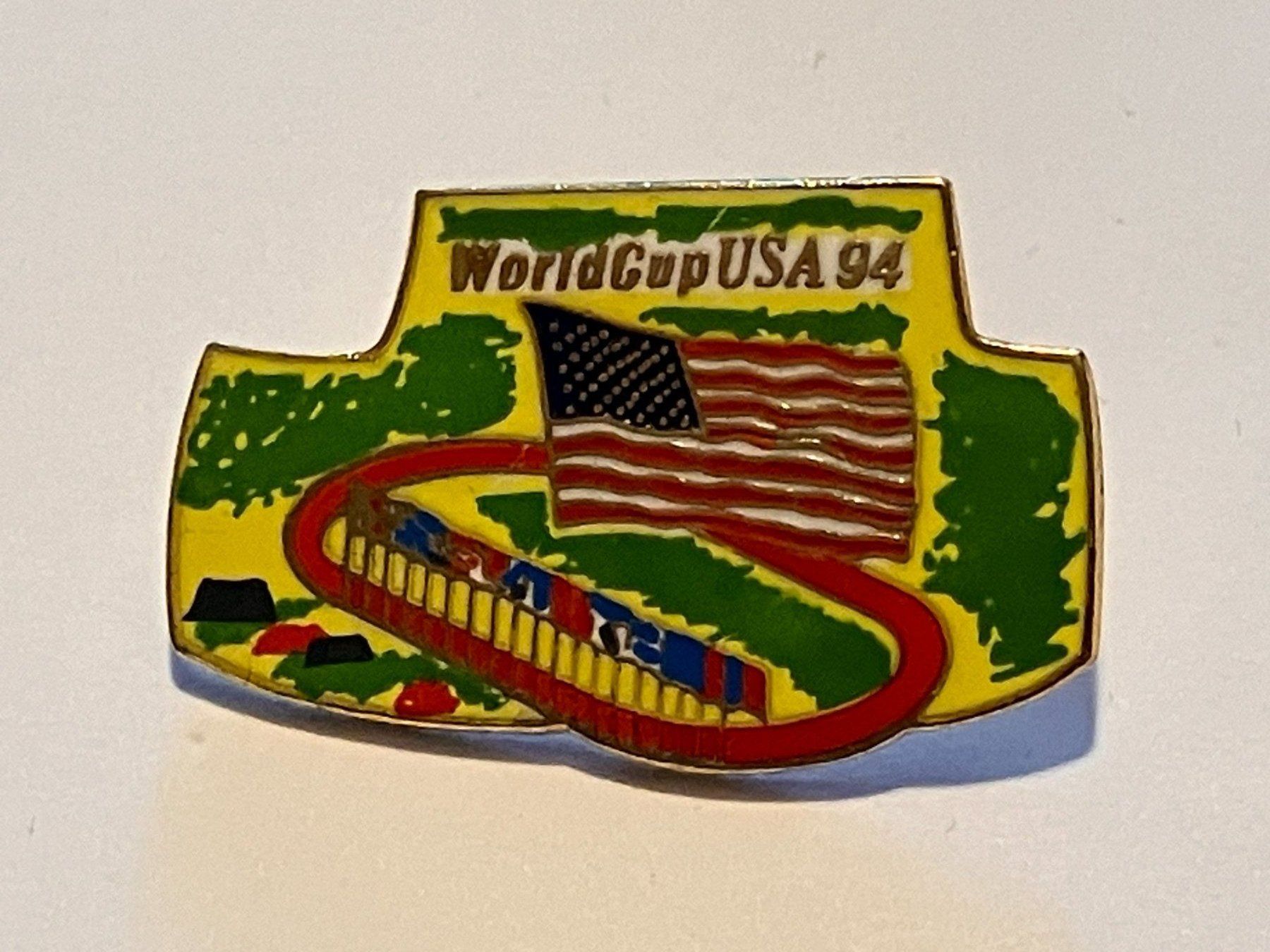 Placchette & Badge: 1 Pin World Cup USA 1994 – Usato da Basel venduto da djwwpp