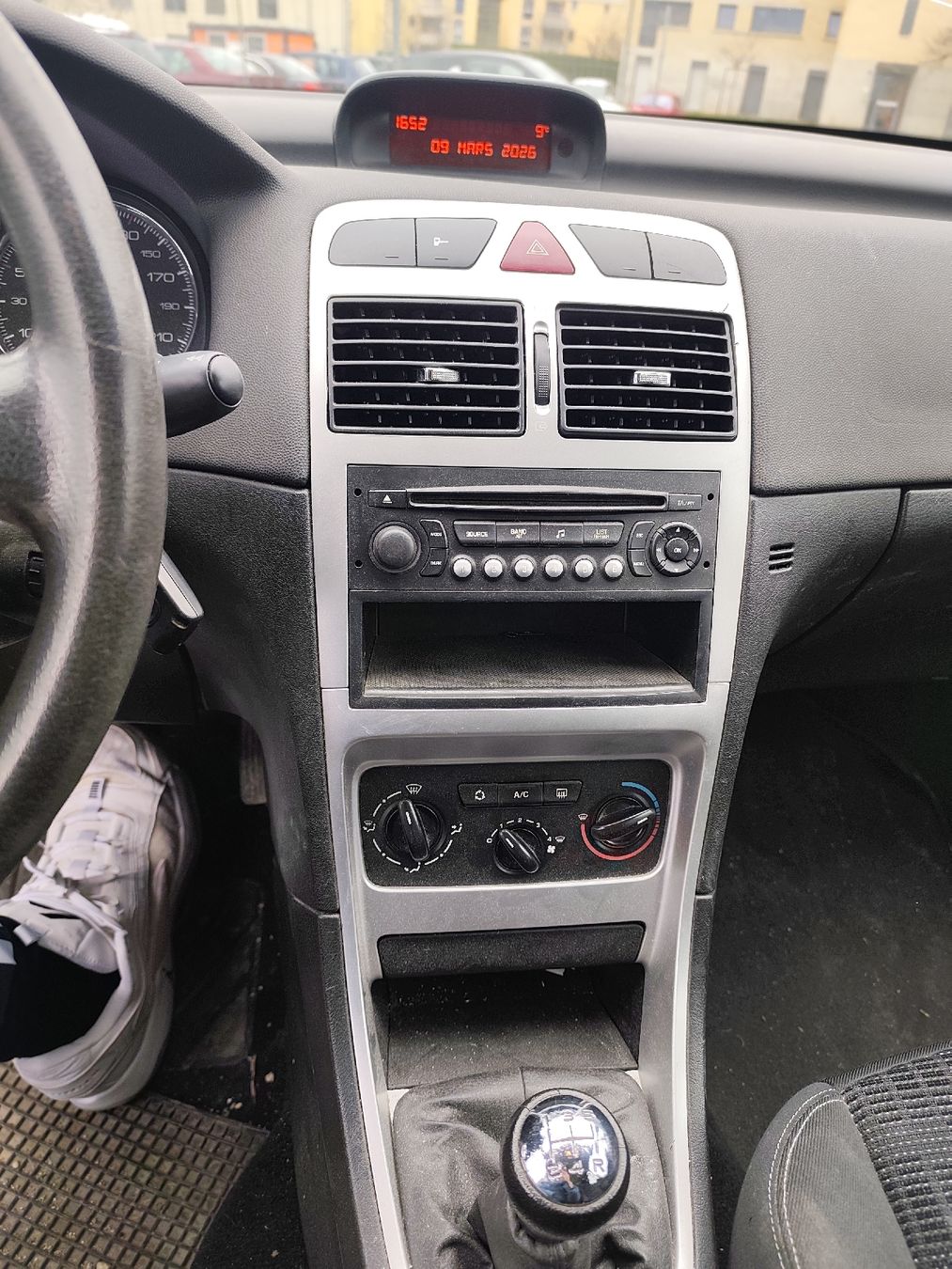 Peugeot Automobili: Peugeot 307 1.4 esance manuelle – Usato da Neuchâtel venduto da Gloryss 5