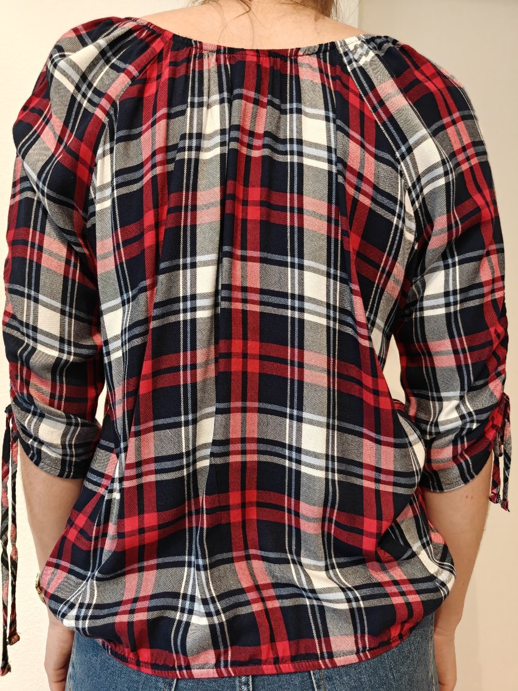 Tops: Damen Bluse rot kariert Gr. 38 – Gebraucht aus Olten von Edelw1ss 2