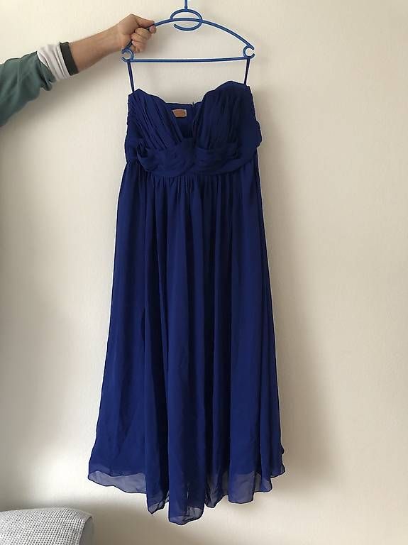 Kleider: Abendkleid – Neu (gemäss Beschreibung) aus Allschwil von Funlady91