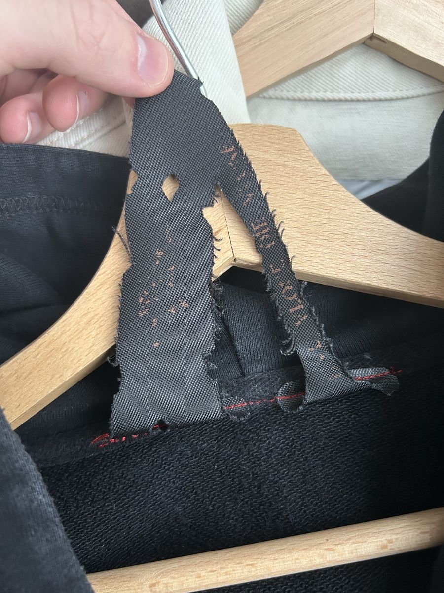 Vlone Maglioni & Felpe: Vlone Hoodie – Usato da Rotkreuz venduto da noah_02 2