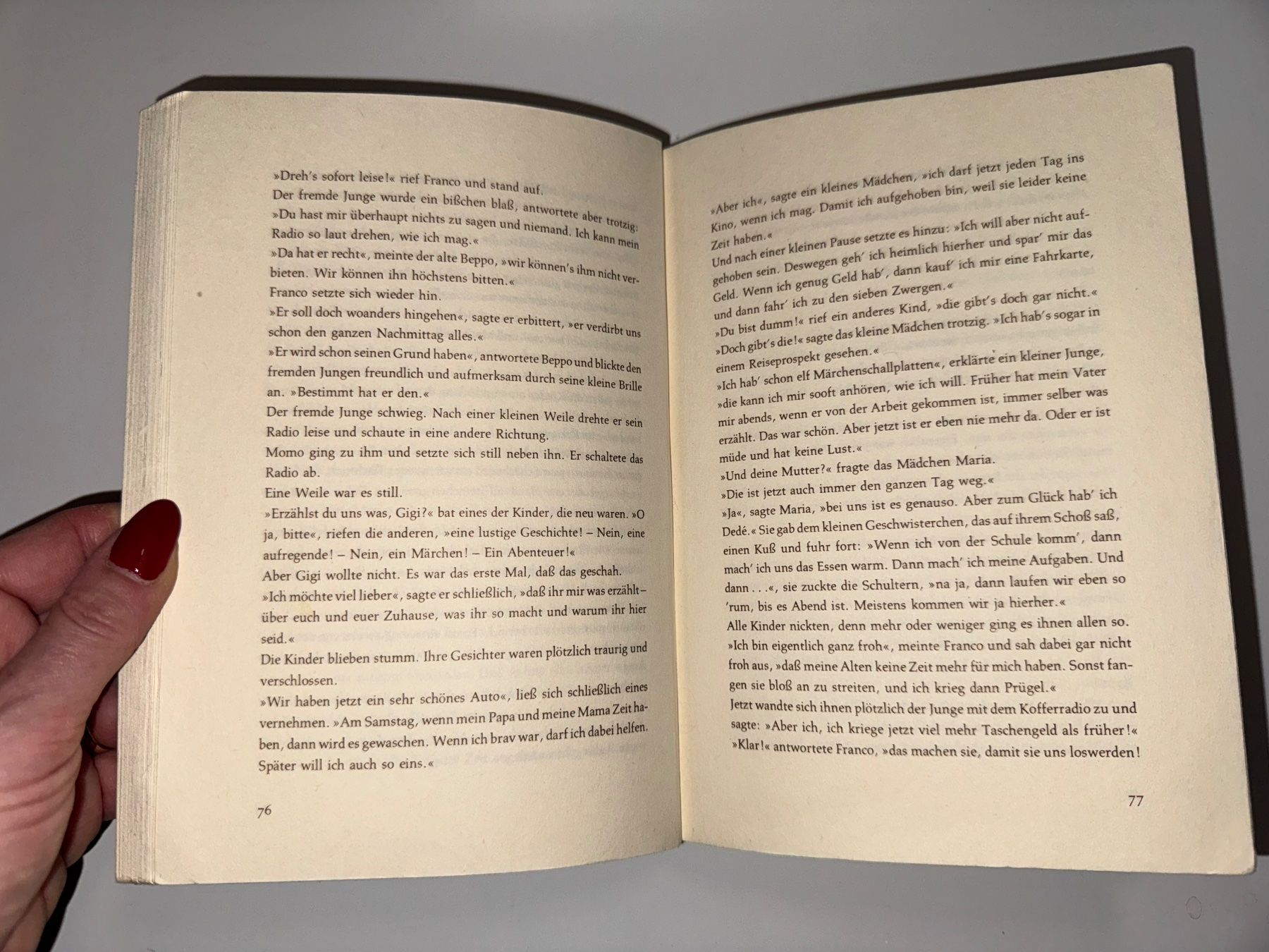 Libri: MÄRCHEN - ROMAN: Micheal Ende, Momo – Usato da Grosswangen venduto da Deutsche_Romane 4
