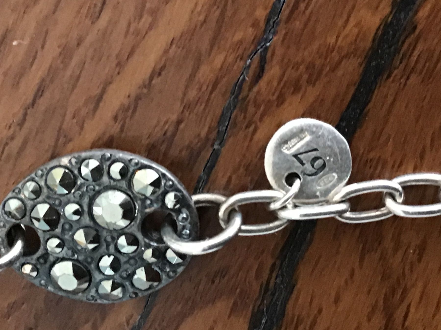 Pomellato Catenine: Original Pomellato 67 Silber Halskette Lang – Nuovo e nell'imballaggio originale da Kaiseraugst venduto da RJ03 1