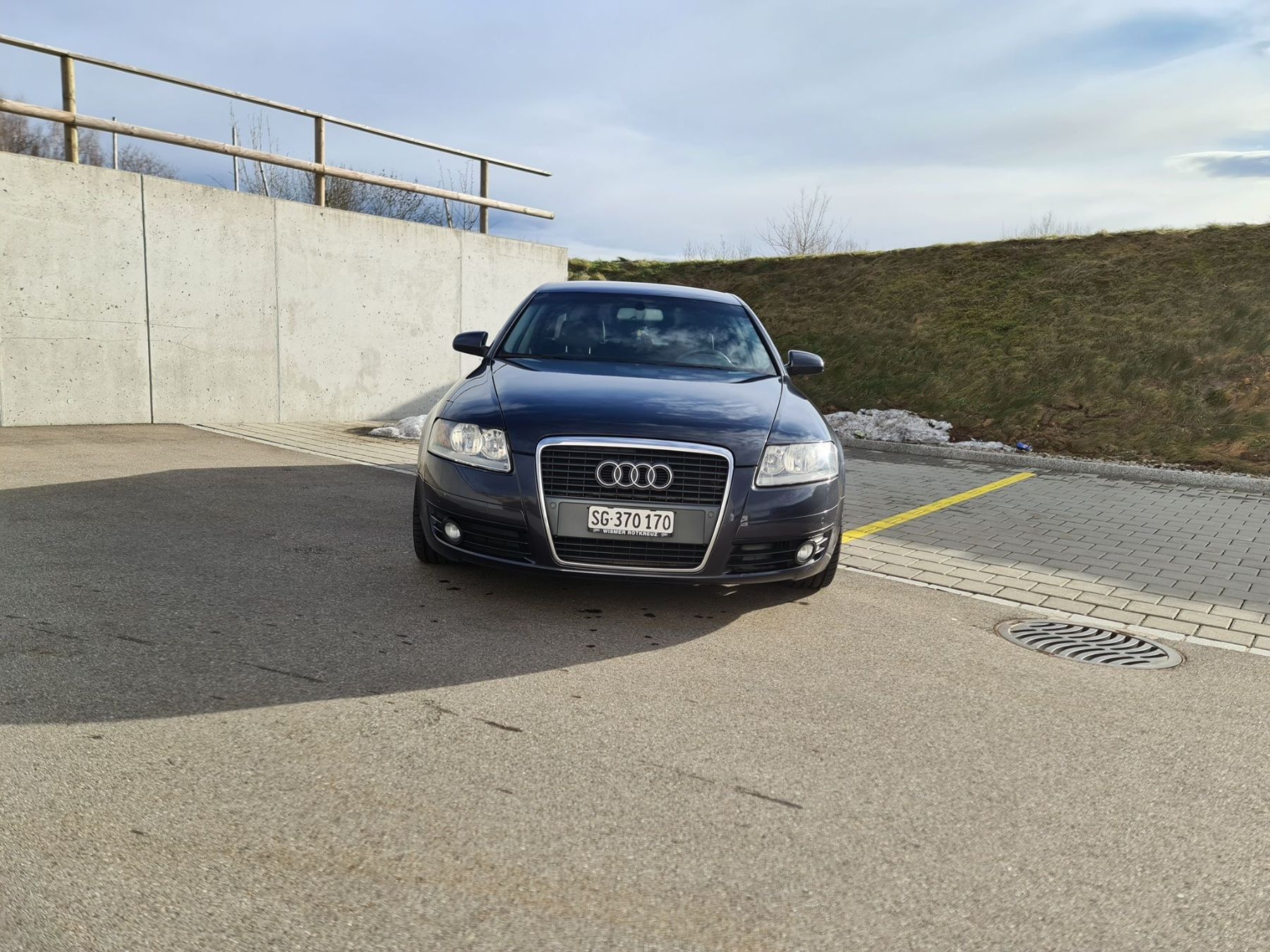 Audi Automobili: Audi A6 2.0 TDI – Usato da Gossau SG venduto da Nez-lim 1