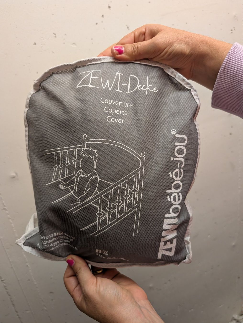 Zewi Decken: Zwei Zewi-Decken 90x200 – Neu (gemäss Beschreibung) aus Affoltern am Albis von mrmhhu51