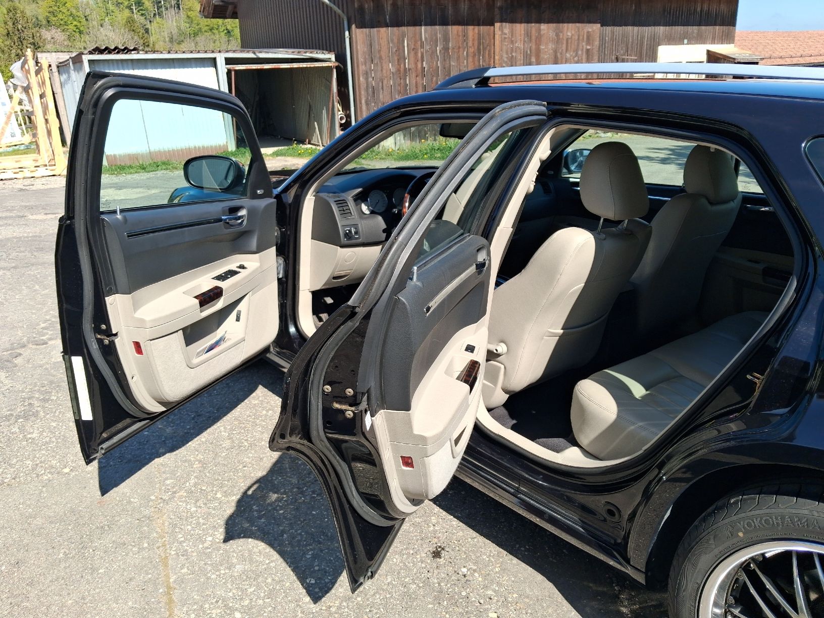 Chrysler Automobili: Chrysler 300C Touring CRD, expertisée – Usato da Essertes venduto da oliviergehri 4