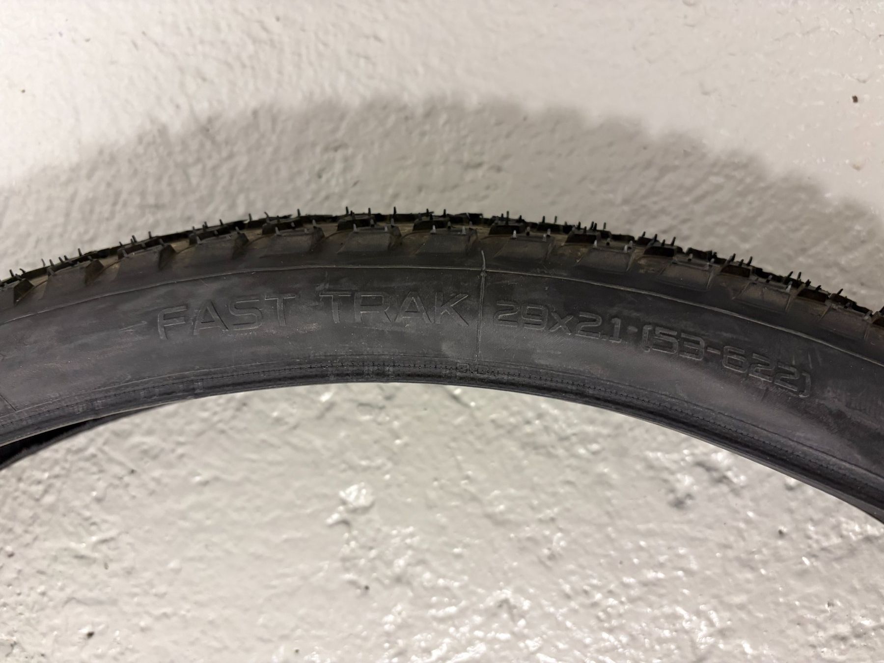Pièces détachées: 3 x Specialized Fast Track XC Reifen – D'occasion à Laufen par scylla09 3