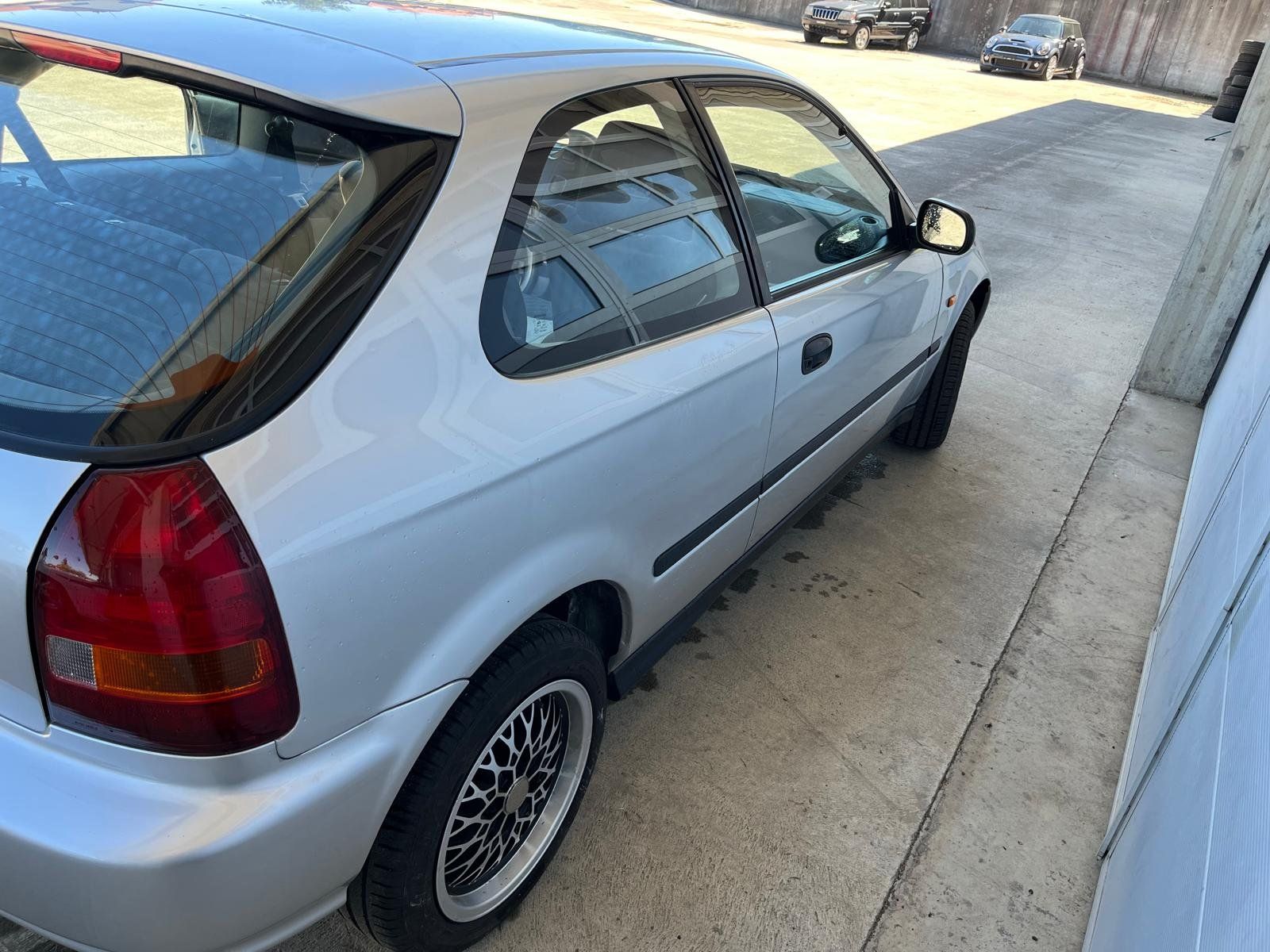 Honda Automobili: Honda Civic 1.4i Joker – Usato da Hefenhofen venduto da NietoAutomobile 3