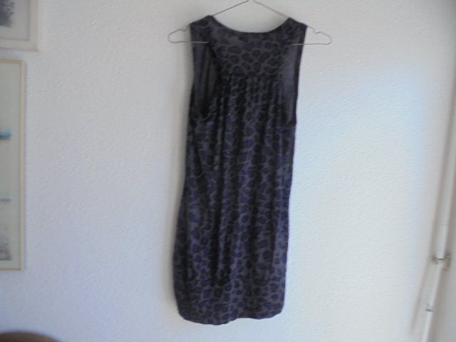 C&A Top: Top XL Leoprint, Neu – Nuovo (secondo la descrizione) da Hinwil venduto da Glasperlen 2