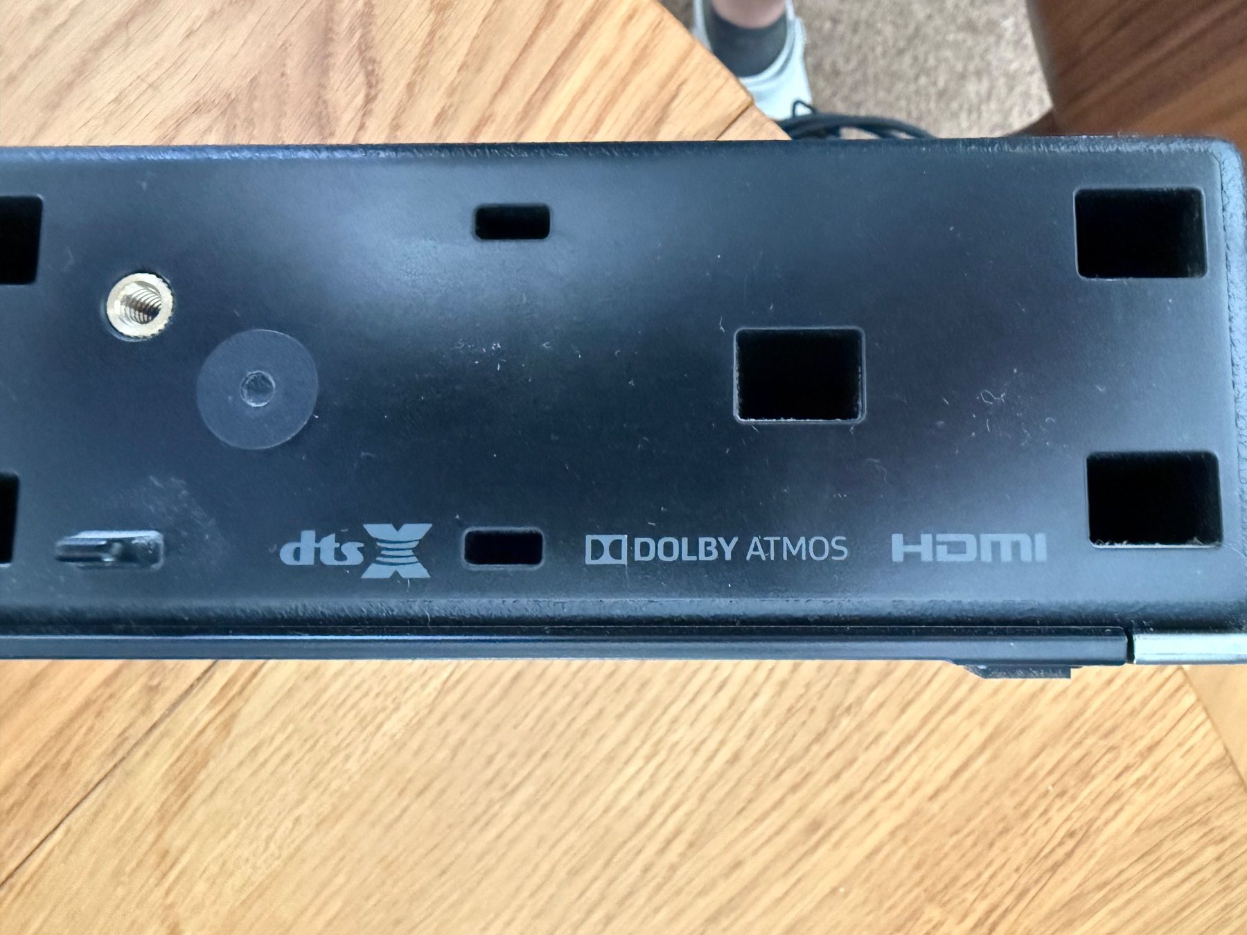 Sony Home Cinema: Sony HT-ZF9, Dolby Atmos Soundbar mit drahtlosem Subwoofer – Usato da Haldenstein venduto da pierre.re 2