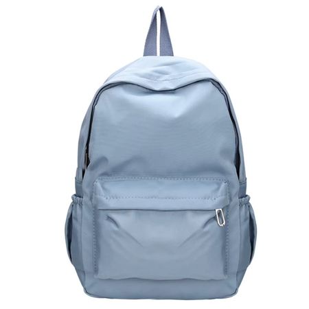 Sac à dos bleu clair, idéal pour le printemps.