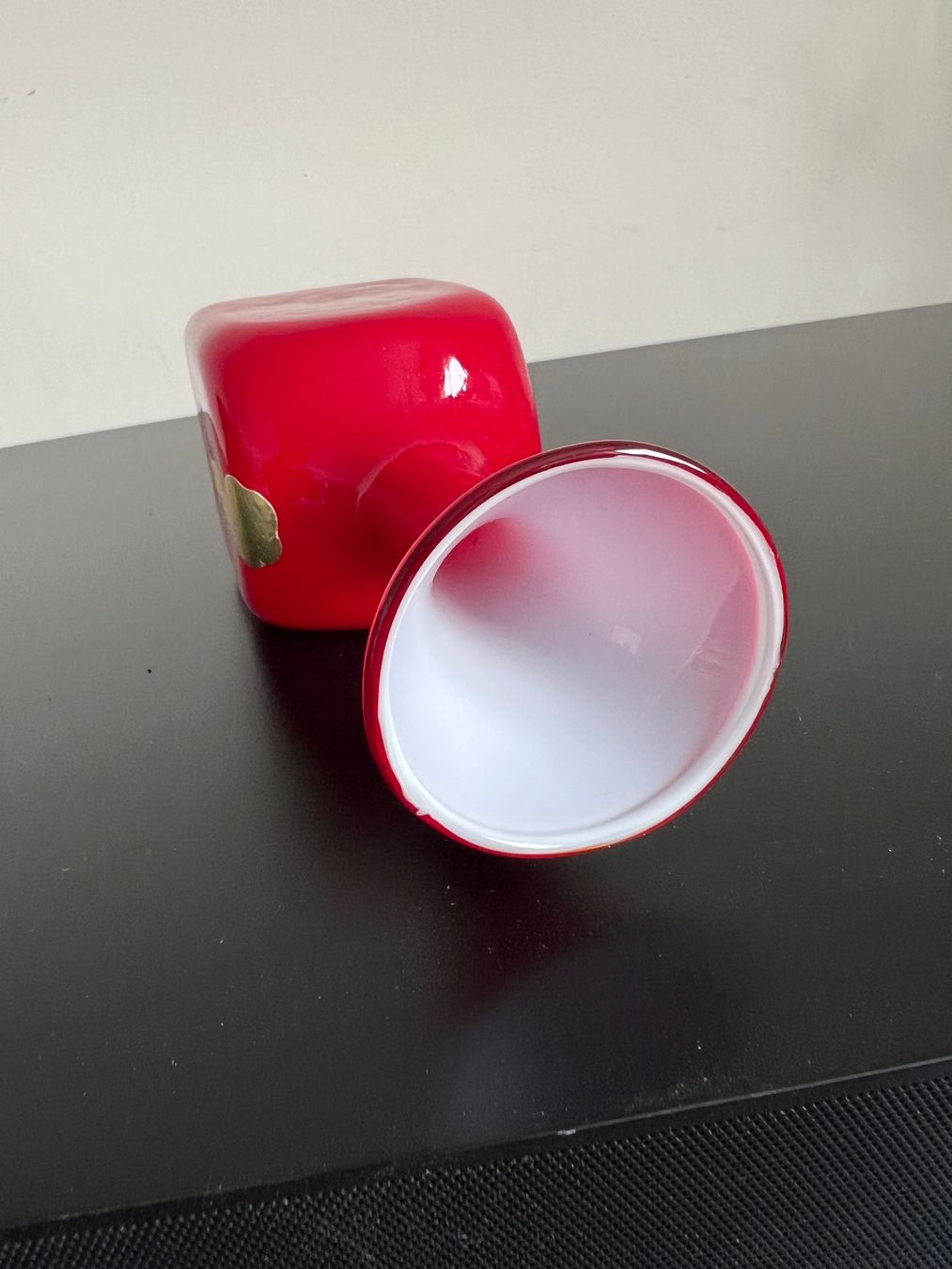 Murano Vasi & Recipienti: Vase Murano Rot Opalina Fiorentina 16.5 cm – Usato da Jona venduto da Sariksa 2