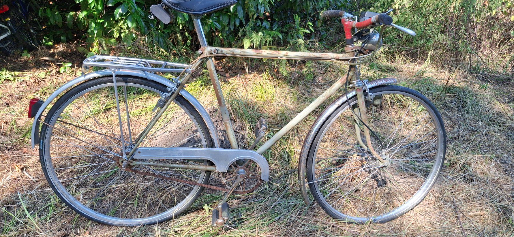 Vélos: Ouldtimer SKS Torpedo Nabe und Tacho – Défectueux à Kyburg par JBMNT2020