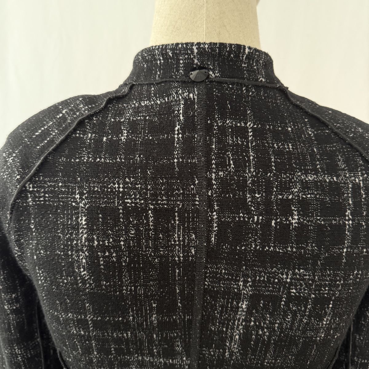 High Giacche: HIGH Every Day Couture Light Jacket – Nuovo (secondo la descrizione) da Emmen venduto da Avviivva_Com2023 3