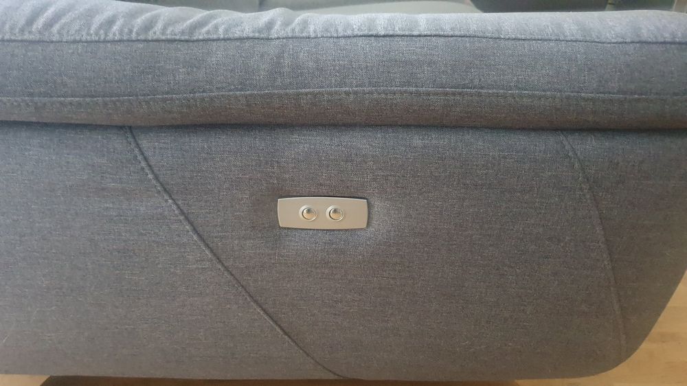 SOFA XORA elektrisch ausziehbar von XXXLUTZ Acheter sur Ricardo