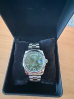 Herren Uhr Olivengrün