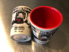 Ferrari World Abu Dhabi Espressotassen Scuderia Modena