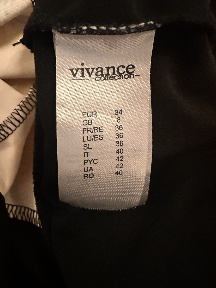 Vestiti: Kleid mit Muster Grösse 34 Marke Vivance Collection – Usato da Wil SG venduto da millass 3