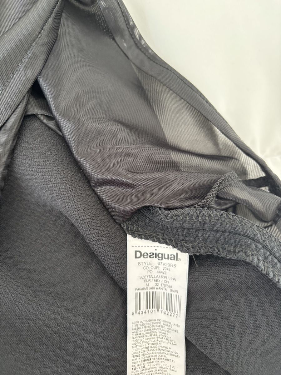 Desigual Vestiti: DESIGUAL Damen Kleid Grösse: M – Usato da Bülach venduto da Cspadanuda 5